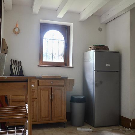 Bed and Breakfast Chambre D'Hote De Charme Dans Maison Independante Preaux  Exterior foto
